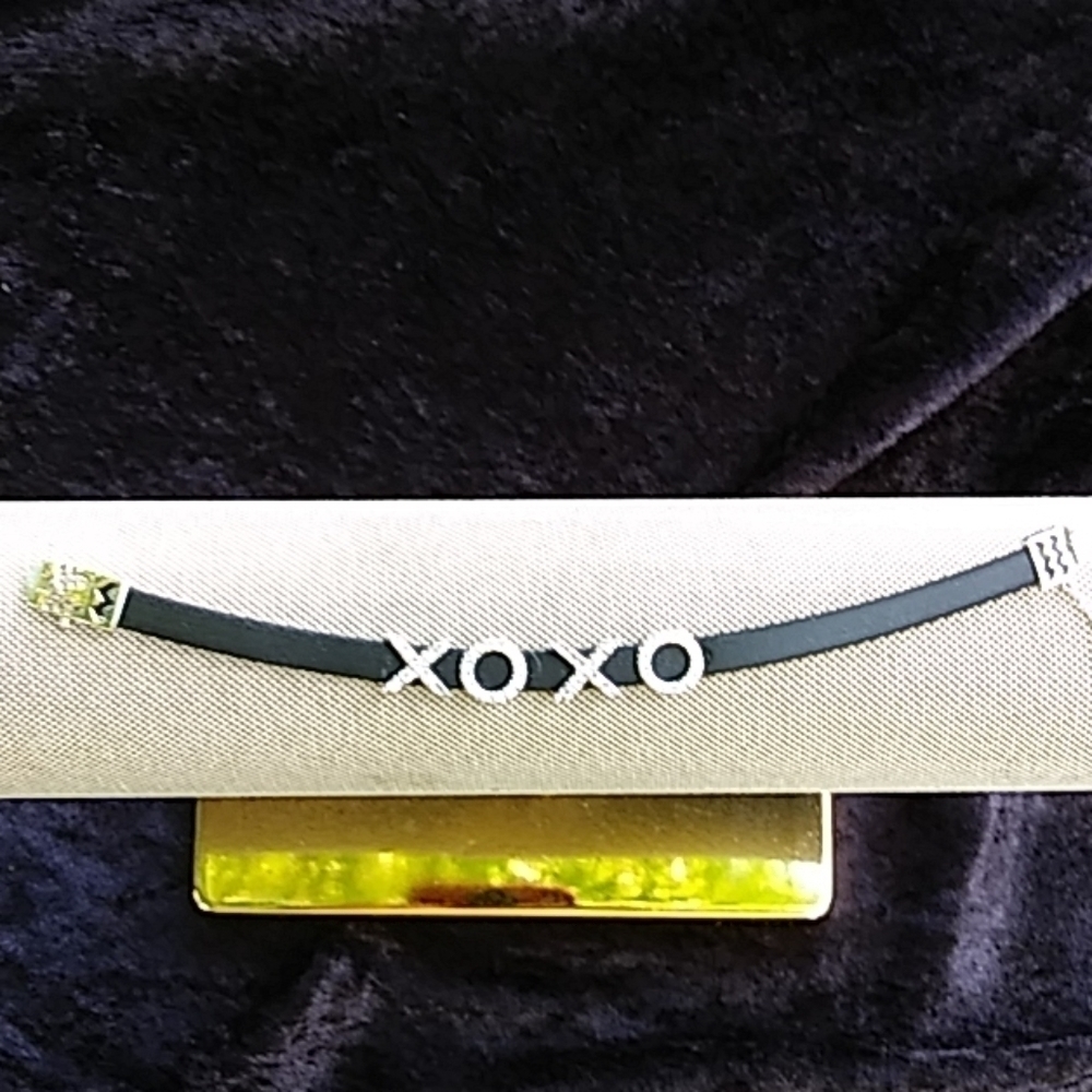 .925 Silver & Diamonds XOXO Bracelet